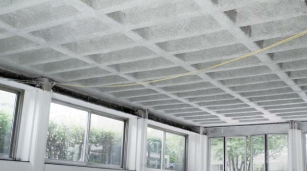 ARRAS:  650 m2 Flocage CF1H sur plancher béton